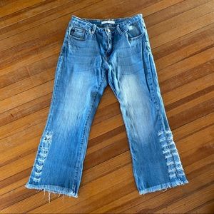 KanCan Cropped Jeans